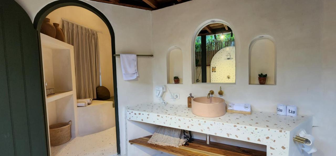 Tiu Oasis Lombok Hotel Kuta  Luaran gambar