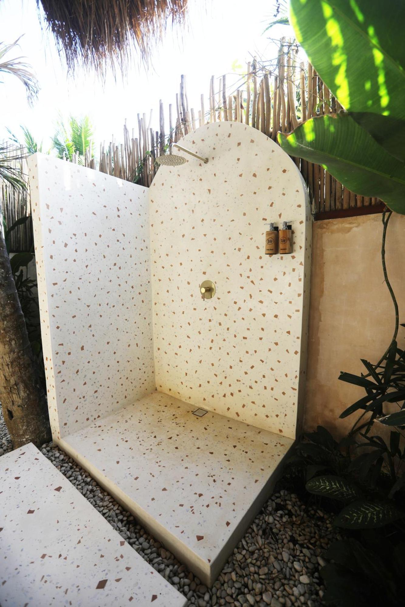 Tiu Oasis Lombok Hotel Kuta  Luaran gambar